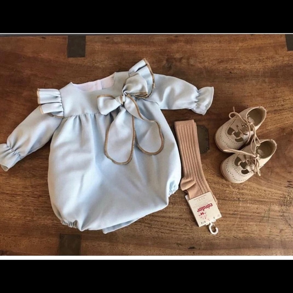 Romper - Picture 2 of 4
